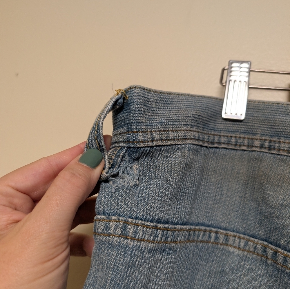 Pepe Jeans London Light Wash Relaxed Fit Denim Raw Hem Size 44 - Picture 14 of 16